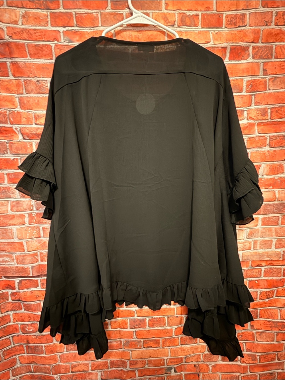 Oddi Black Ruffle-Sleeve Women's Top - Picture 2 of 2